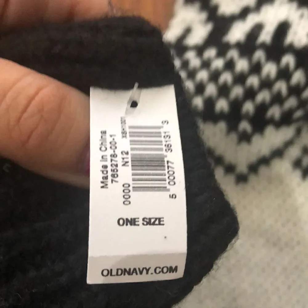 NWT Old Navy Black and white soft scarf with mittens gloves, set